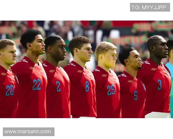 红色7号足球明星的传奇之路与辉煌成就解析